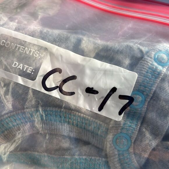 5 for $25đ„Carter's Just One Youâ"Daddy's Rookie" Matching Set Newborn - Picture 4 of 4